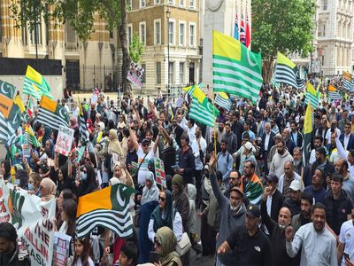 Thousands of British Kashmiris protest outside UK Parliament over crackdown in PoJK by Pakistani forces