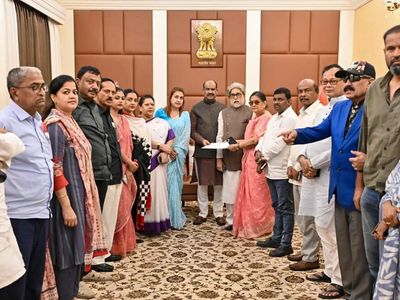 Rebel TMC MPs announce merger with Nationalist Citizens Party, seek separate seating in Lok Sabha