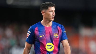 Robert Lewandowski Travels for MLS Transfer Talks As Part of ‘Blockbuster Double Swoop’