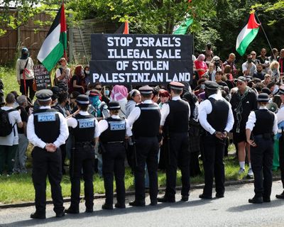Police arrest 14 at rival protests over Israeli property event in London