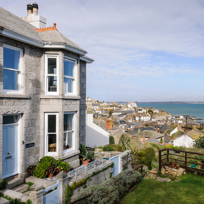 5 low-maintenance coastal plants to add to your front garden that will withstand fickle British weather and inject seaside magic into your garden