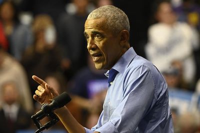 Obama: US can't "bomb" way to Iran deal