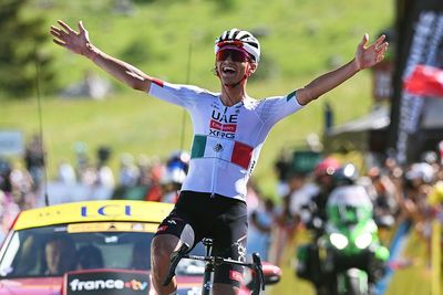 Tour Auvergne-Rhône-Alpes: Isaac del Toro claims overall title with second consecutive mountaintop victory at Plateau de Solaison