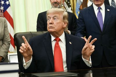 Trump announces US-Iran ceasefire deal