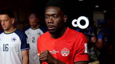 Alphonso Davies Has Hilarious Interaction With Unsuspecting World Cup Fans