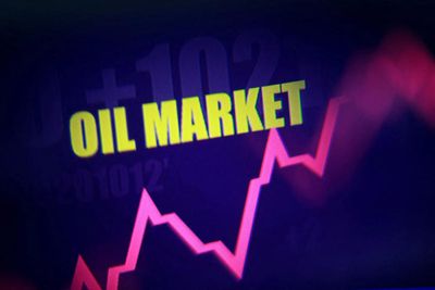 Oil slips 4% as US, Iran reach peace deal to reopen Strait of Hormuz