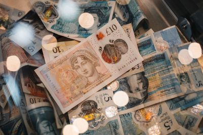UK Student Loans Company Is Trying to Trace 121,000 Borrowers Worldwide Owing £3.4 Billion