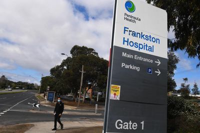 Melbourne wellness influencer found short of breath and clammy after home birth hours before death