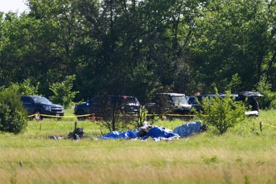 Federal probe renews alarm over safety problems found in past crashes