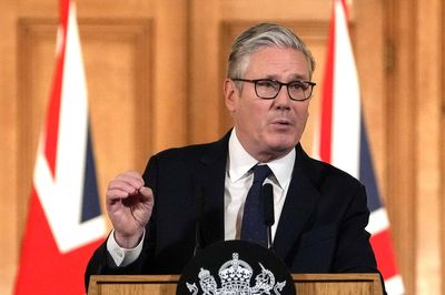 FTSE 100 jumps above 10,500 points as Starmer hails 'very significant breakthrough' on Iran peace deal