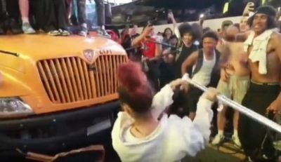 NYC School Bus Driver Faces Wild Knicks Celebration Crowd While Yelling Damage Will 'Come Out Of His Paycheck'