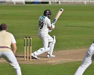 Essex beat Leicestershire by six wickets to go top: county cricket day four – as it happened