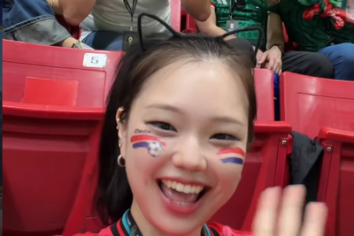 Mexico fan loses job after making racist gesture at Korean influencer during World Cup match