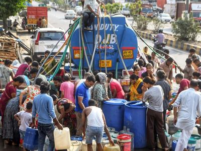 Water supply problems continue in Delhi; Yamuna's level at Wazirabad lower than required normal