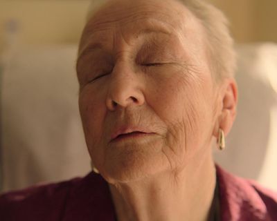 Familiar Touch review – Kathleen Chalfant is wonderful in subtle, sensual memory loss drama