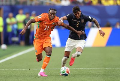 Liverpool told to sign £86.4m target who had Arsenal defender 'on strings' as Andoni Iraola's first transfer