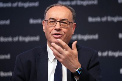 Bank of England boss defends Government bond-selling policy against critics