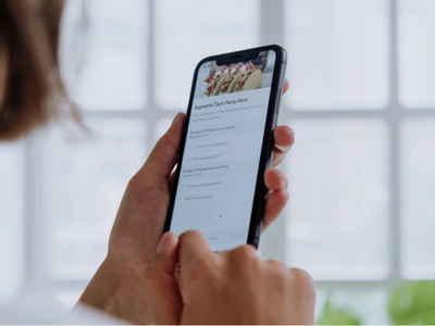 Psychology says adults who look up restaurant menus before meeting friends aren’t fussy; they’re lowering cognitive load before connection begins, because too many small unknowns can drain social energy