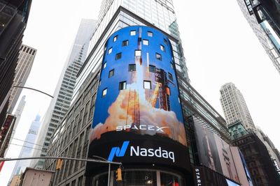 SpaceX tokens are a bust on IPO day—but blame supply and demand, not crypto