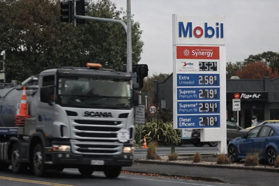 Oil Bosses Warn US Reserves Are Hitting 'Tank Bottom' as the White House Calls the Claim False