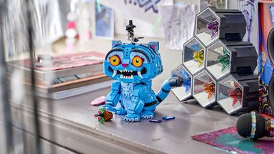 Get your first look at Lego KPop Demon Hunters Derpy Tiger and Sussie Bird