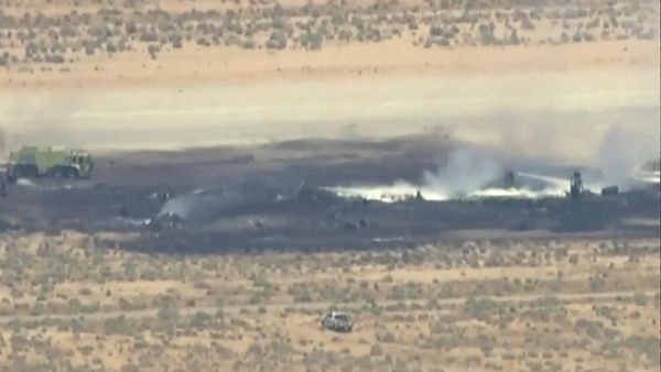 Eight dead after US B-52 bomber crashes at California air force base