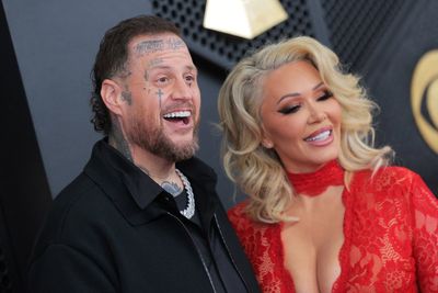 Jelly Roll’s wife Bunnie Xo posts cryptic message after country star files for divorce