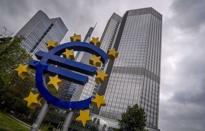 European shares inch up as investors assess US-Iran agreement