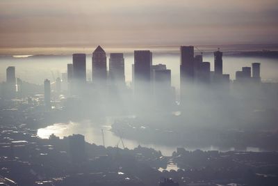 Rathbones halts taking on high-risk clients after watchdog-led review