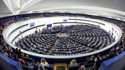 MEPs approve EU-US trade deal despite Trump’s new trade war threats