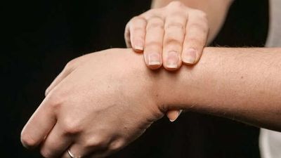 Is Random Tingling a Silent Vitamin Deficiency Alert?