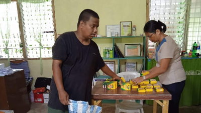 Man with autism spent two years saving coins to donate 160 boxes of crayons to school children in Philippines