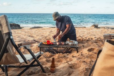 Why eat junk on a camping trip? Tips and recipes for nutritious food on the trail