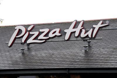 Yum! Brands to sell Pizza Hut chain in £2bn deal