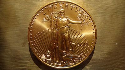Michigan widow targeted by scammer, gets ready to give him gold worth $70k. But what the scamner gets is a bag filled with chocolate