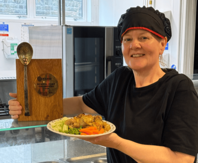 Meat free meals at London school win chef top Jamie Oliver award
