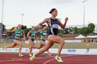 Disrupting the form guide: Zoe eyes Comm Games podium