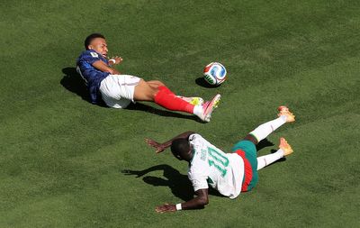 Why were France not awarded a penalty for Kylian Mbappe incident against Senegal?