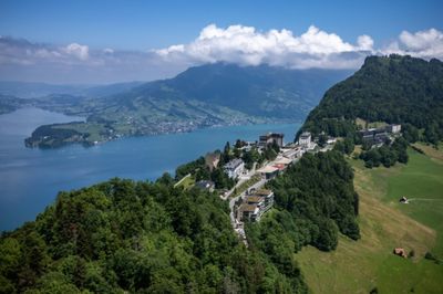 Swiss US-Iran deal venue a playground of world leaders, movie stars