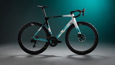 '16 watts faster': Bianchi's Specialissima gets a refresh and it's lighter too