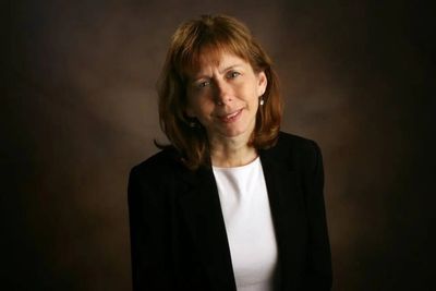 Words of wisdom by Regina Brett: “Time heals almost everything. Give time time.” — Can patience truly transform pain into wisdom? A powerful life lesson to remember