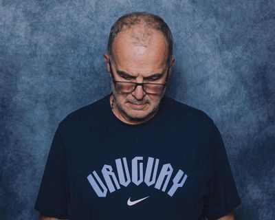 ‘I’m not a model!’ Uruguay’s Bielsa defends bizarre World Cup portrait