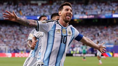 Argentina Player Ratings vs. Algeria: Magical Messi Opens World Cup With Record Night