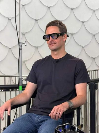 Snap CEO Evan Spiegel defends Specs as long-term bet, pushes back against activist pressure