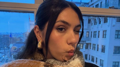 The Grammy Winner NPR Didn't Want? Alessia Cara Turns Tiny Desk Rejection Into Viral 'Giant Desk' Performance