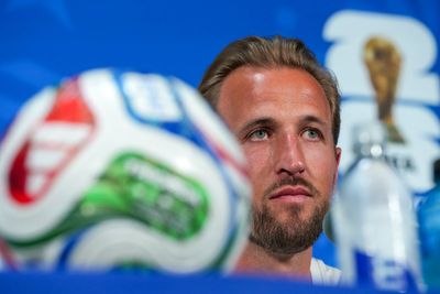 Harry Kane begins pursuit of Messi, Mbappe and the World Cup’s Golden Boot in the form of his life
