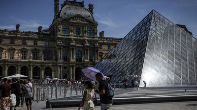 France's Louvre museum 'running out of steam', new director says