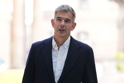 BBC job cuts to include 550 news, TV and radio roles