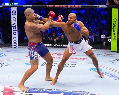 Alex Pereira blasts Ciryl Gane for ‘illegal shots’ during White House UFC fight