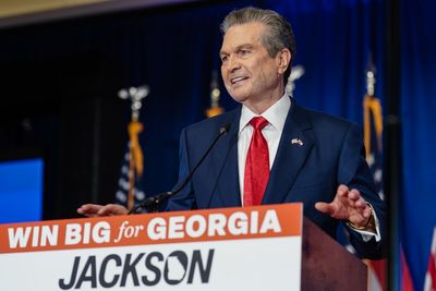 Trump-Backed Georgia Candidate Defeated as Billionaire Political Newcomer Wins GOP Governor Runoff